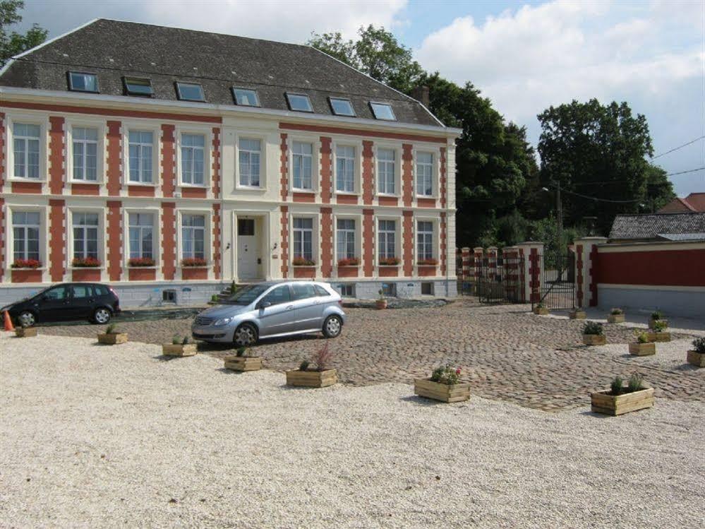 Chateau De Moulin Le Comte Aire-sur-la-Lys Dış mekan fotoğraf